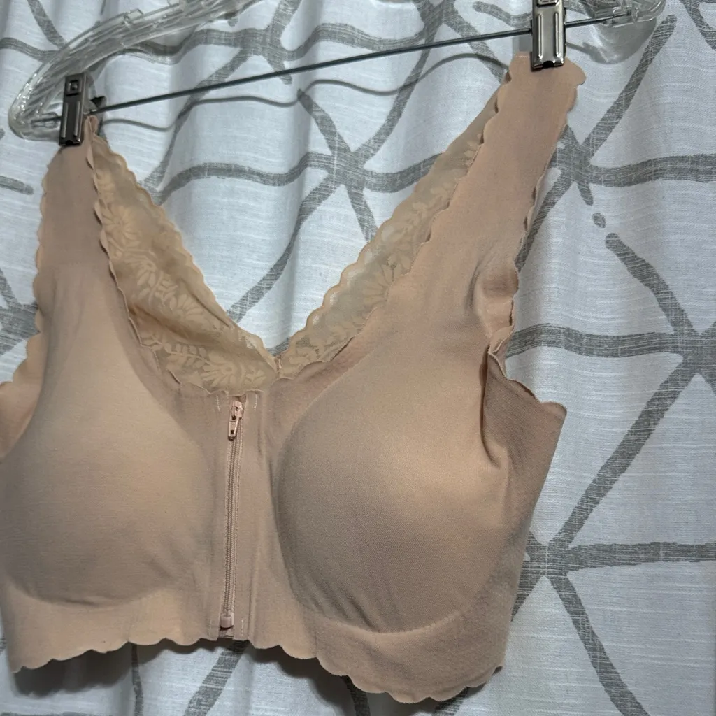 Seamless Nude Lace Trim Bra Tan Size 3X - Image 2
