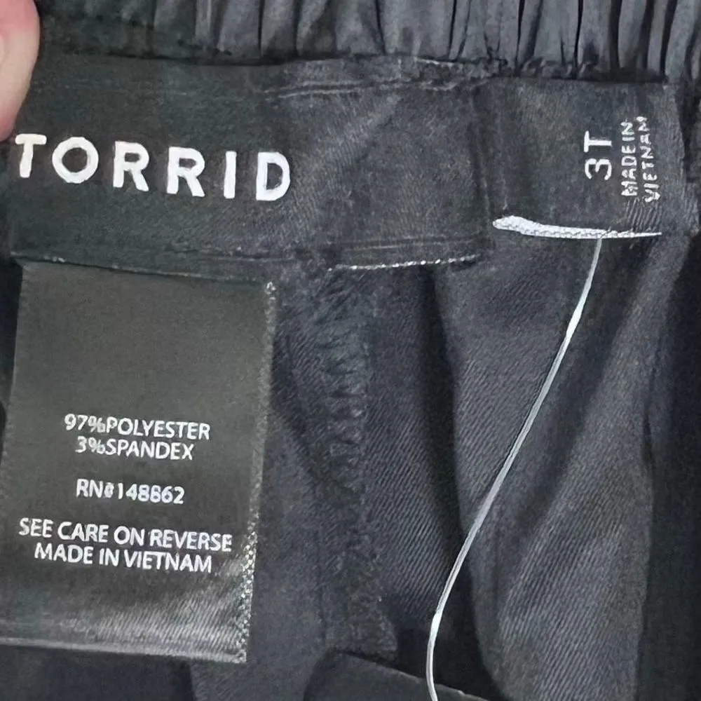 Torrid Wide Leg Satin High Rise Pant Black with Pink Pinstripe 3x Tall - Image 8