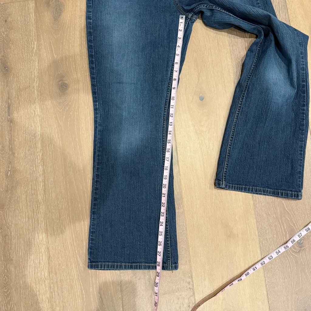 Levi Strauss boot cut jeans denim size 16 short Blue - Image 7