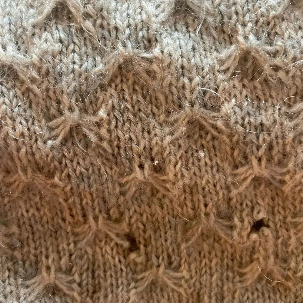 Vintage 90s wool blend hand knit large weave knit sweater vest, GUC, S Tan - Image 4