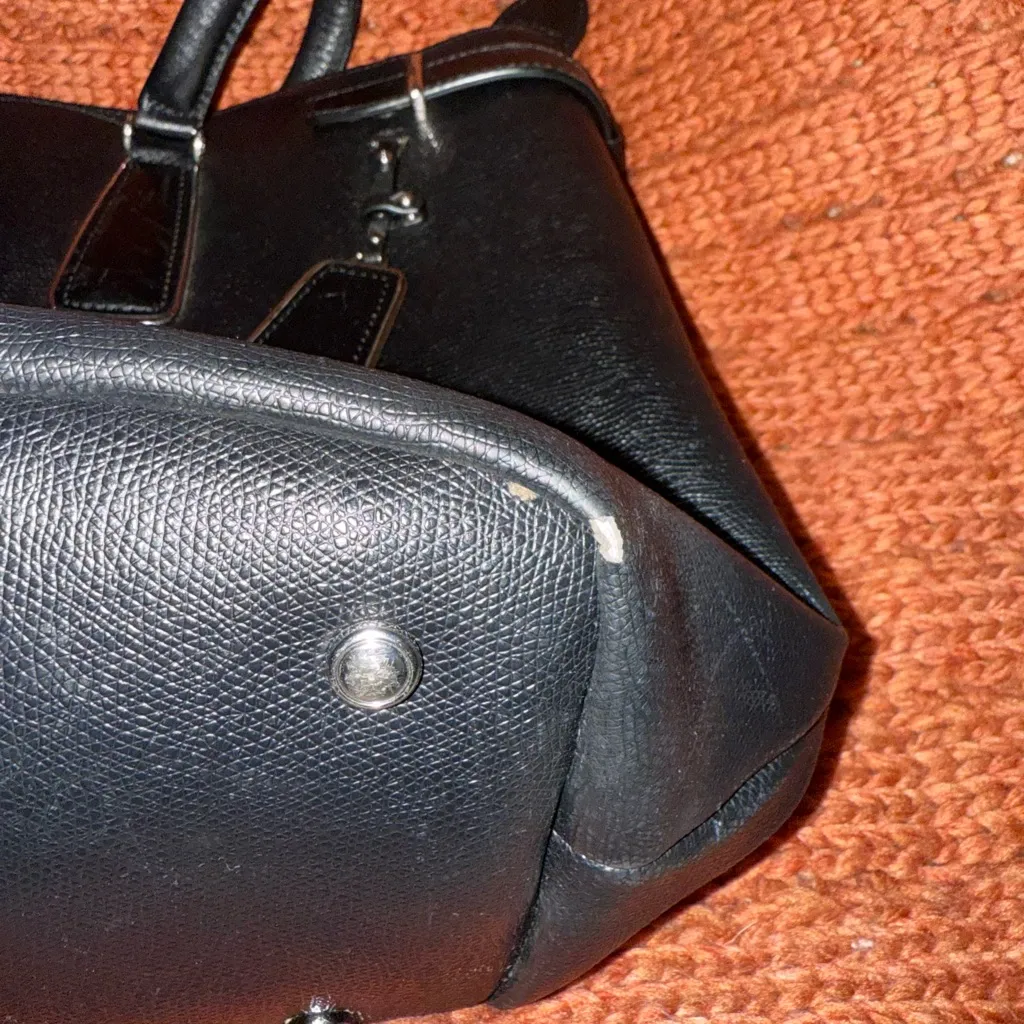 Tumi Authentic Classic Black Travel Computer Tote Bag - Image 4