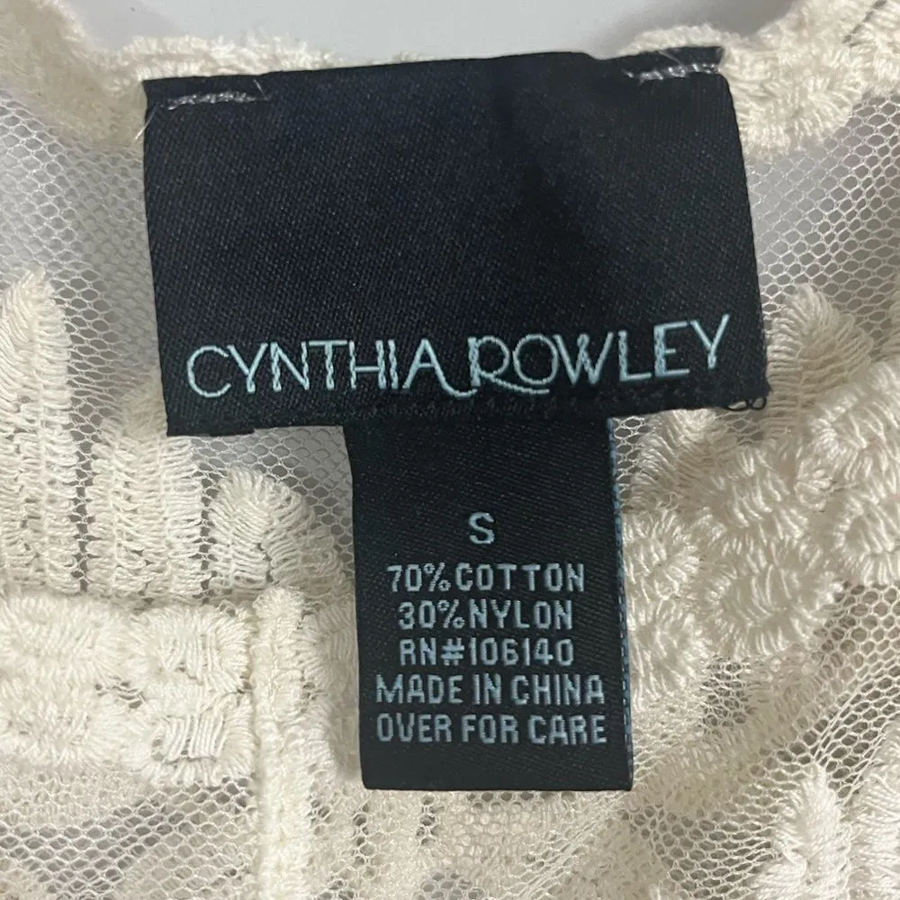 Cynthia Shelley White Lace Floral Sleeveless Top Size Small - Image 3