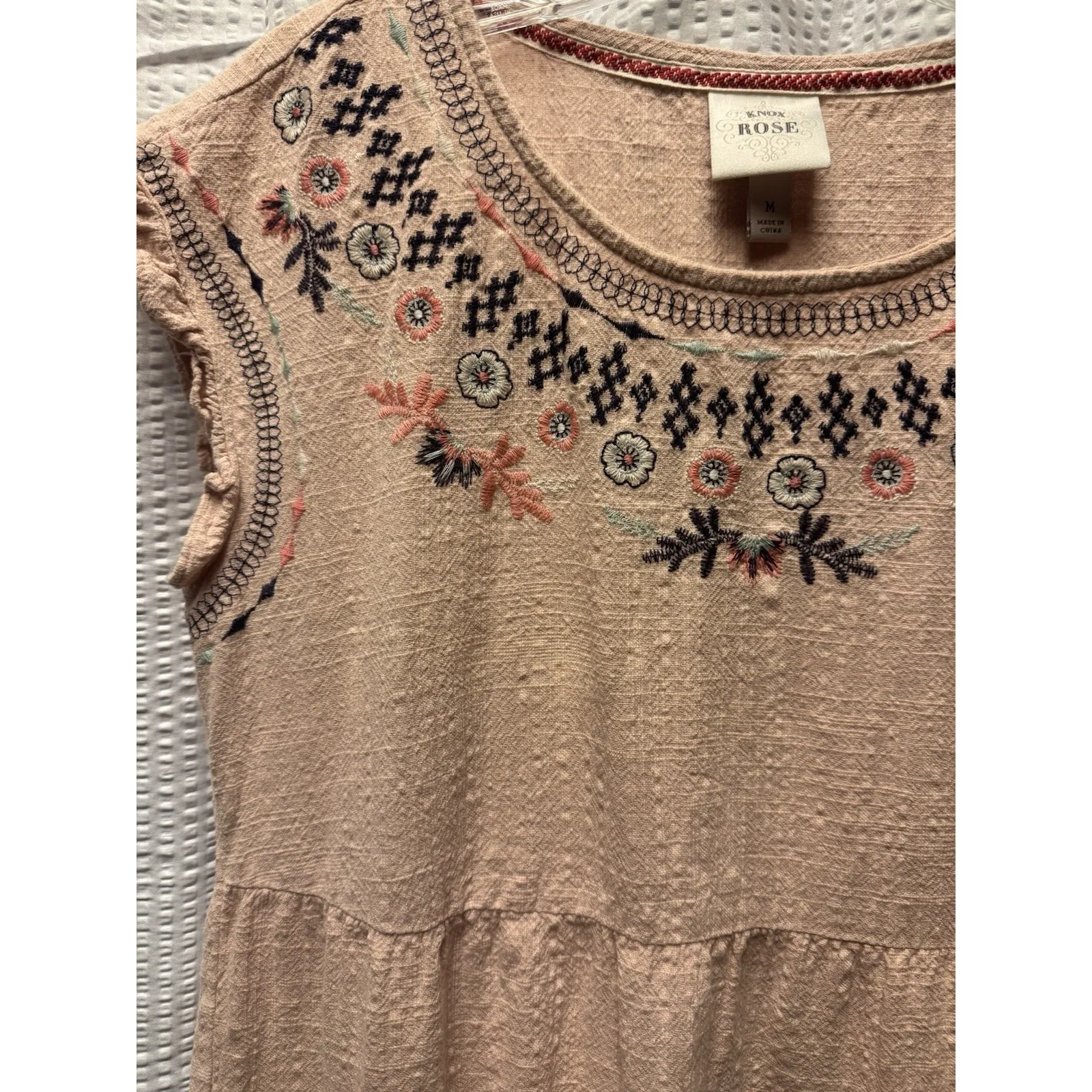 Knox Rose Women's Floral Embroidered Dress Size M Dusty Blush Gauzy Tiered Boho - Image 2