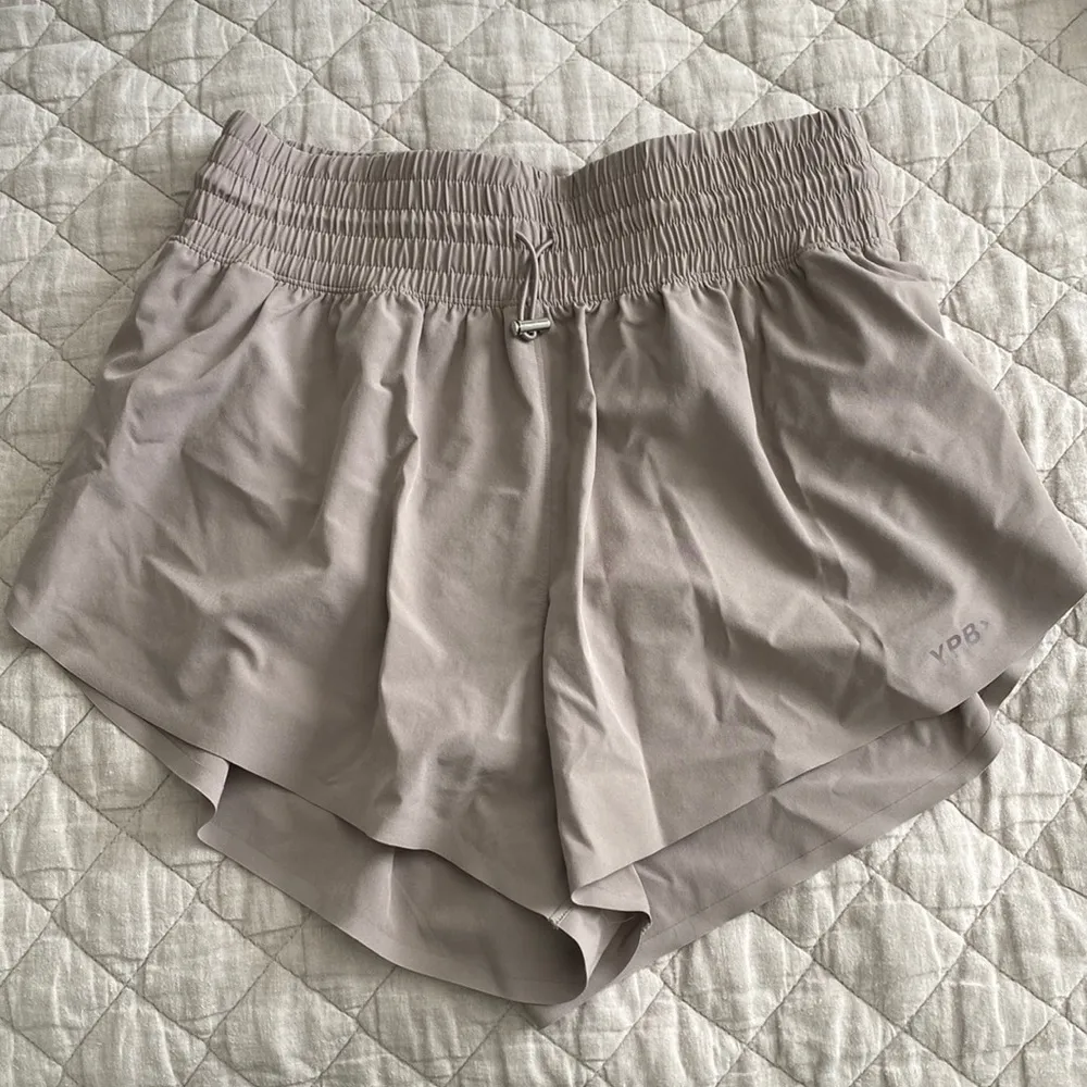 Abercrombie YPB ultra high rise flyaway shorts - Image 2