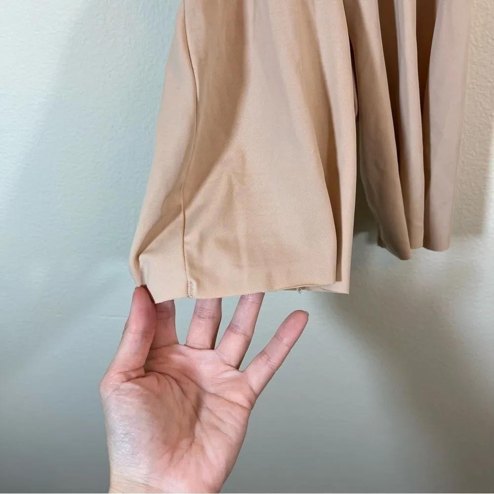 ✨ Assets by Spanx Women’s Cream Spandex Shorts Small Tan - Image 5