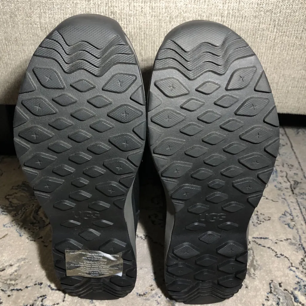 UGG Adirondack III Water Resistant Bootie Black - Image 7