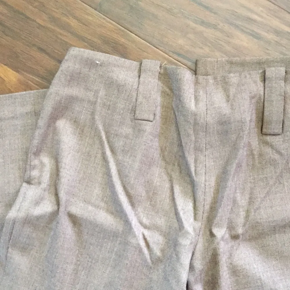 Studio Y Dressy Capri Pants Size 3/4 - Image 3