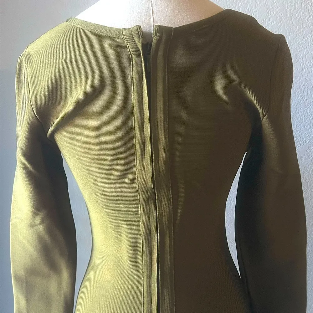 Women's Sage Green Knit Bodycon Dress Size L Long Sleeve V - Image 7