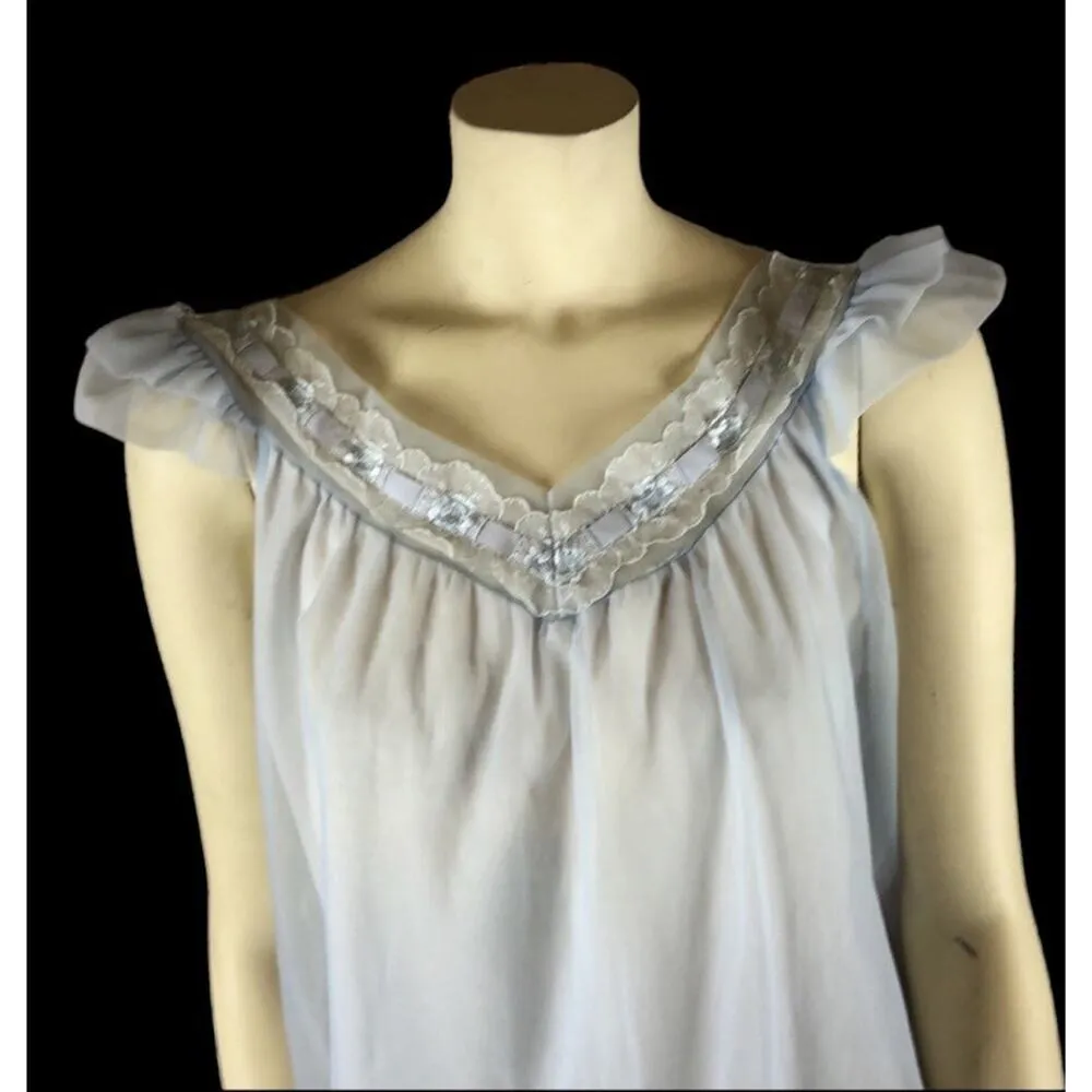 Vintage Glen Abbey nightgown made in Ireland baby blue size small - Image 5