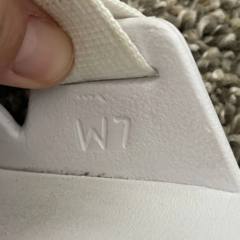 Chacos Women’s Chaco Chillo Slides Sandals White Size 7 - Image 6