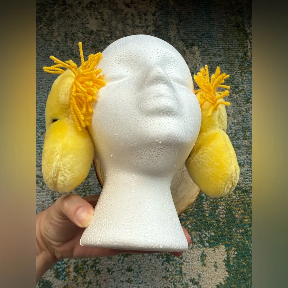 Vintage Woodstock Snoopy Peanuts plush winter ear muffs Yellow - Image 7