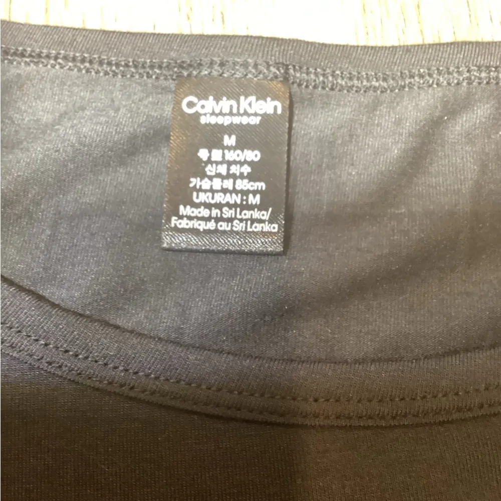Calvin Klein Black Muscle Tee Size M NWT‎ - Image 2