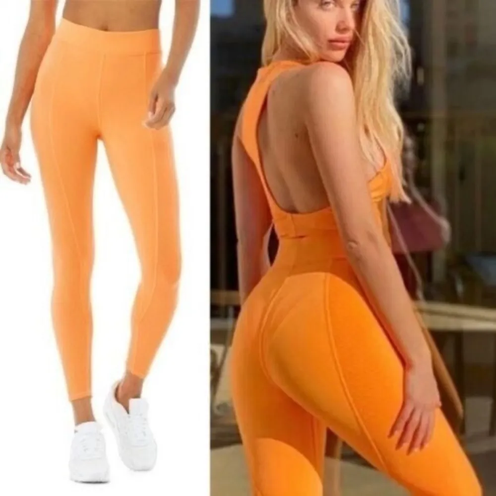 ALO High-Waist 7/8 No Limit Legging in apricot size L - Image 4