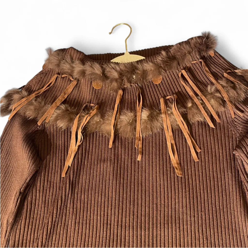 Boho Western Brown Ribbed Sweater w/ Faux Fur & Fringe Detail. Size Large - Image 4