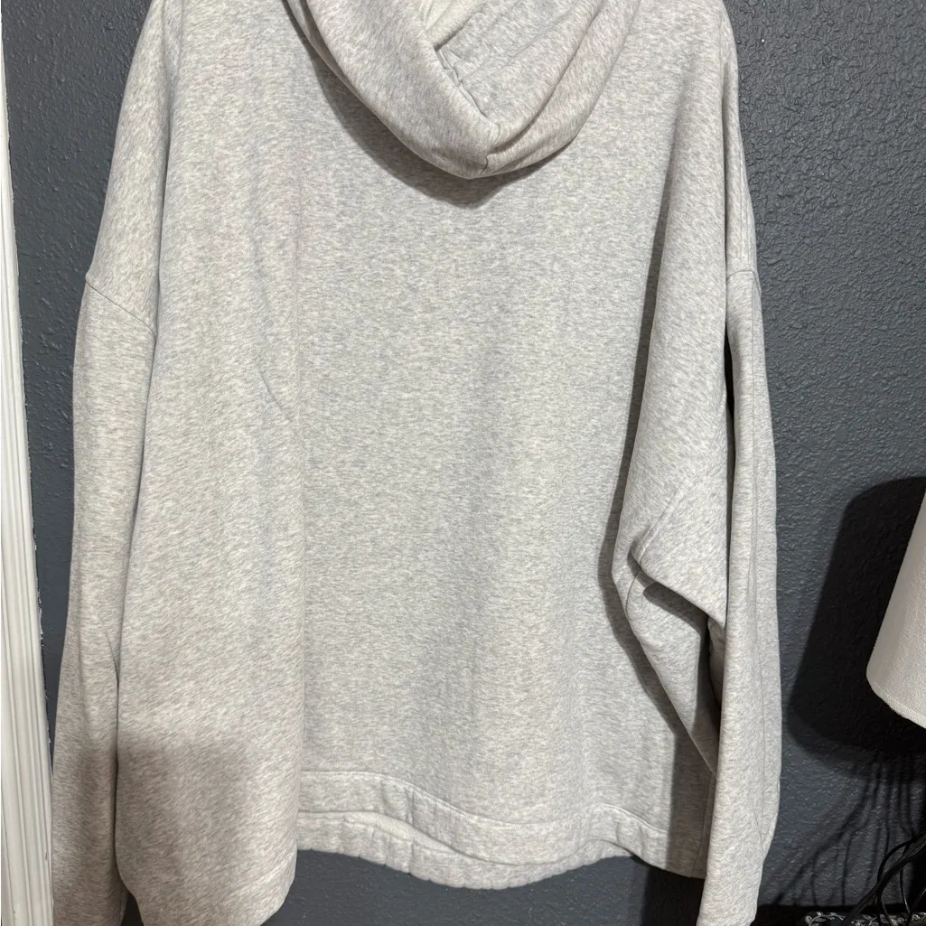 SKIMS Gray Hoodie Sweatshirt and Sweatpants - Image 2