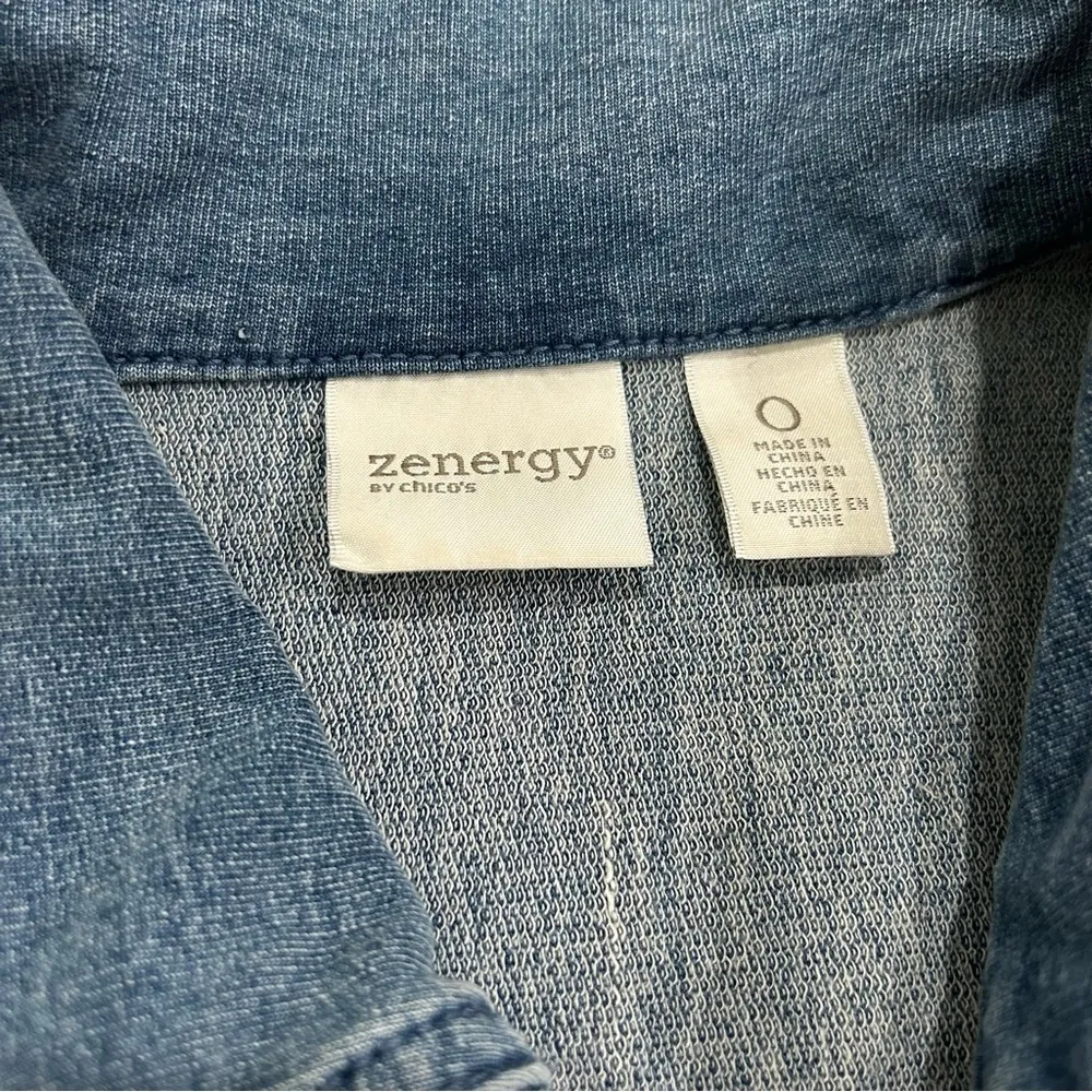 Chico’s Zenergy French Terry Indigo Denim Embroidered Floral Jacket Size 0/S Blue - Image 4