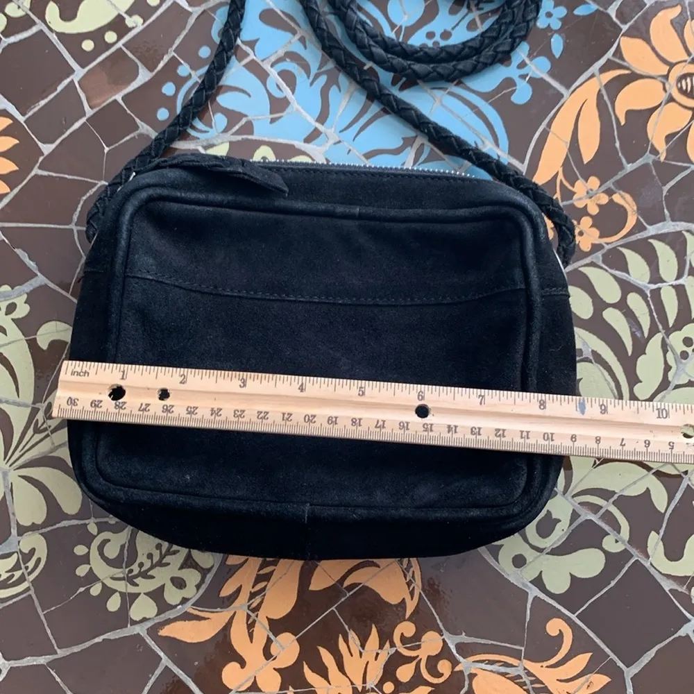 URBAN OUTFITTER SUEDE BAG - Image 6