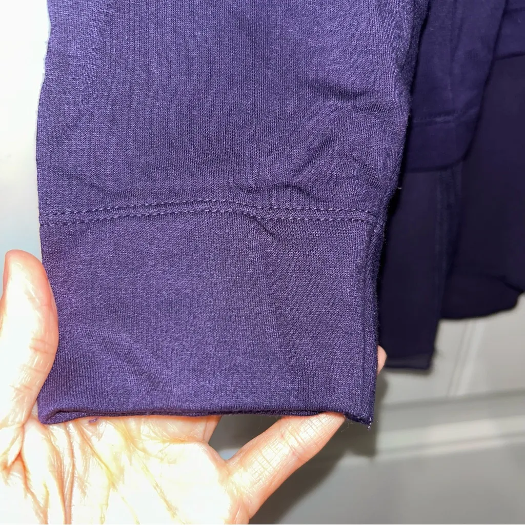 Chico's Zenergy Sz 2 US Large Hoodie Chiffon Layered Hem Athleisure Purple Top - Image 2