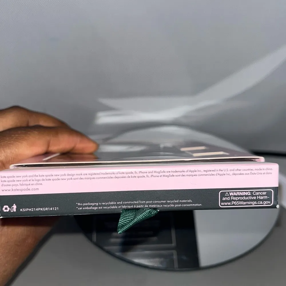 Kate Spade Floral iPhone 13 Pro Case - MagSafe - Image 6