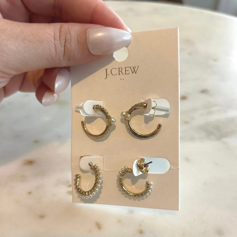 NWT J. Crew Pearl and Gold Hoops Set of 2 - Image 3