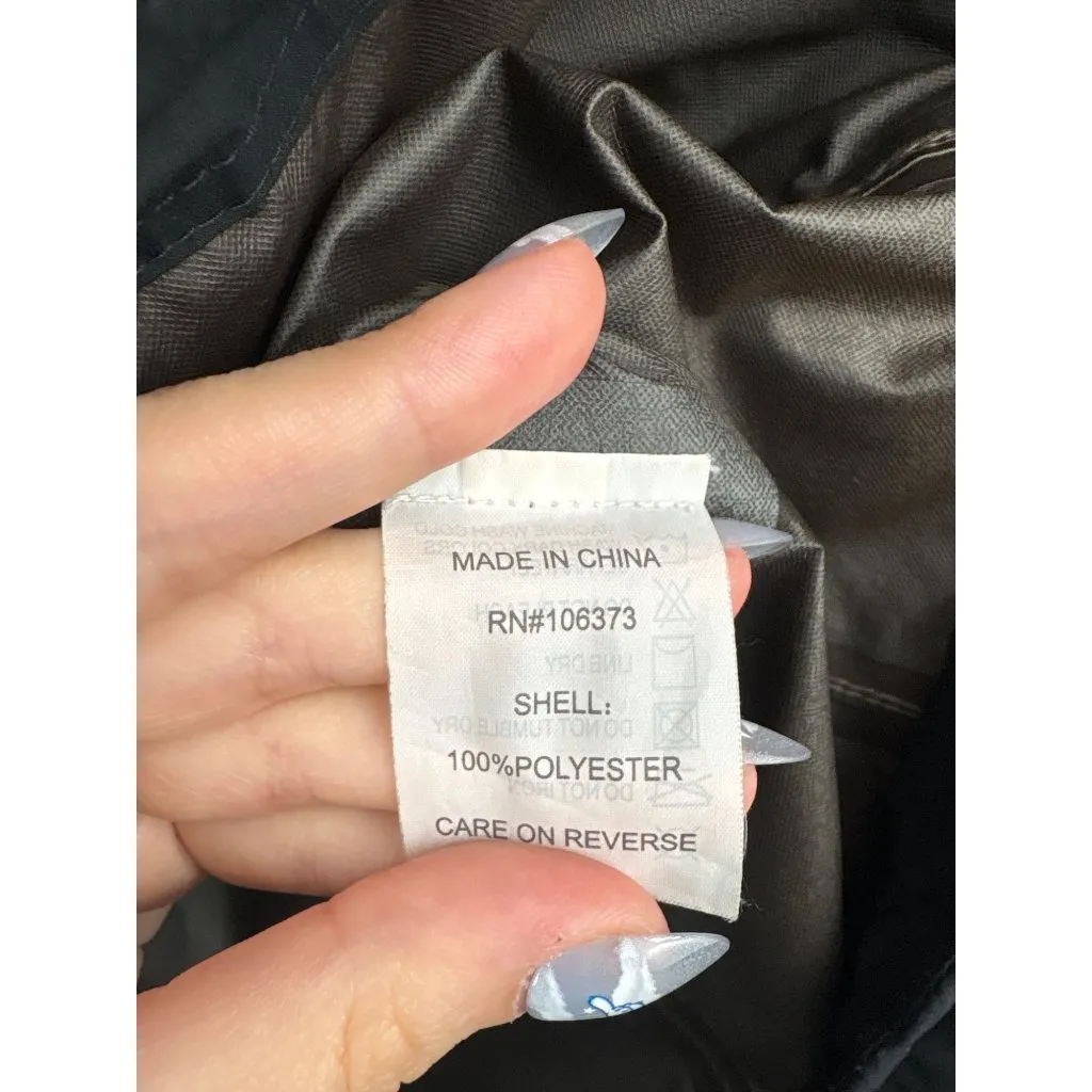 Women’s Zero Restriction Large Lightweight Black Rain Coat with Detachable Hood Size undefined - Image 6