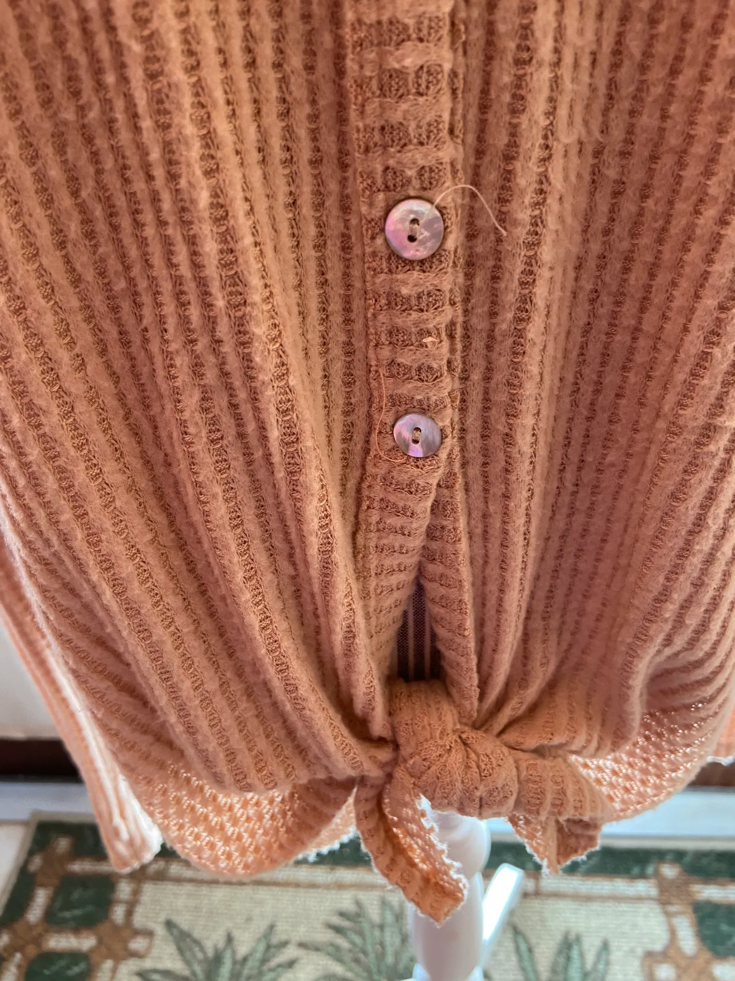 MTS Tan Button down VNeck Light Sweater with front tie knot Size L - Image 4