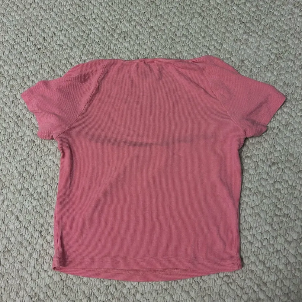 NWOT Princess Polly Dianne Square Neck Short Sleeve Crop Top Pink - Image 5
