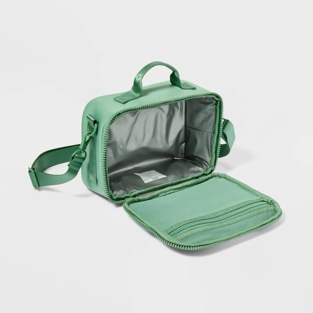 💚💚NWT Green Crossbody Bag lunch 🥪💚💚 - Image 2