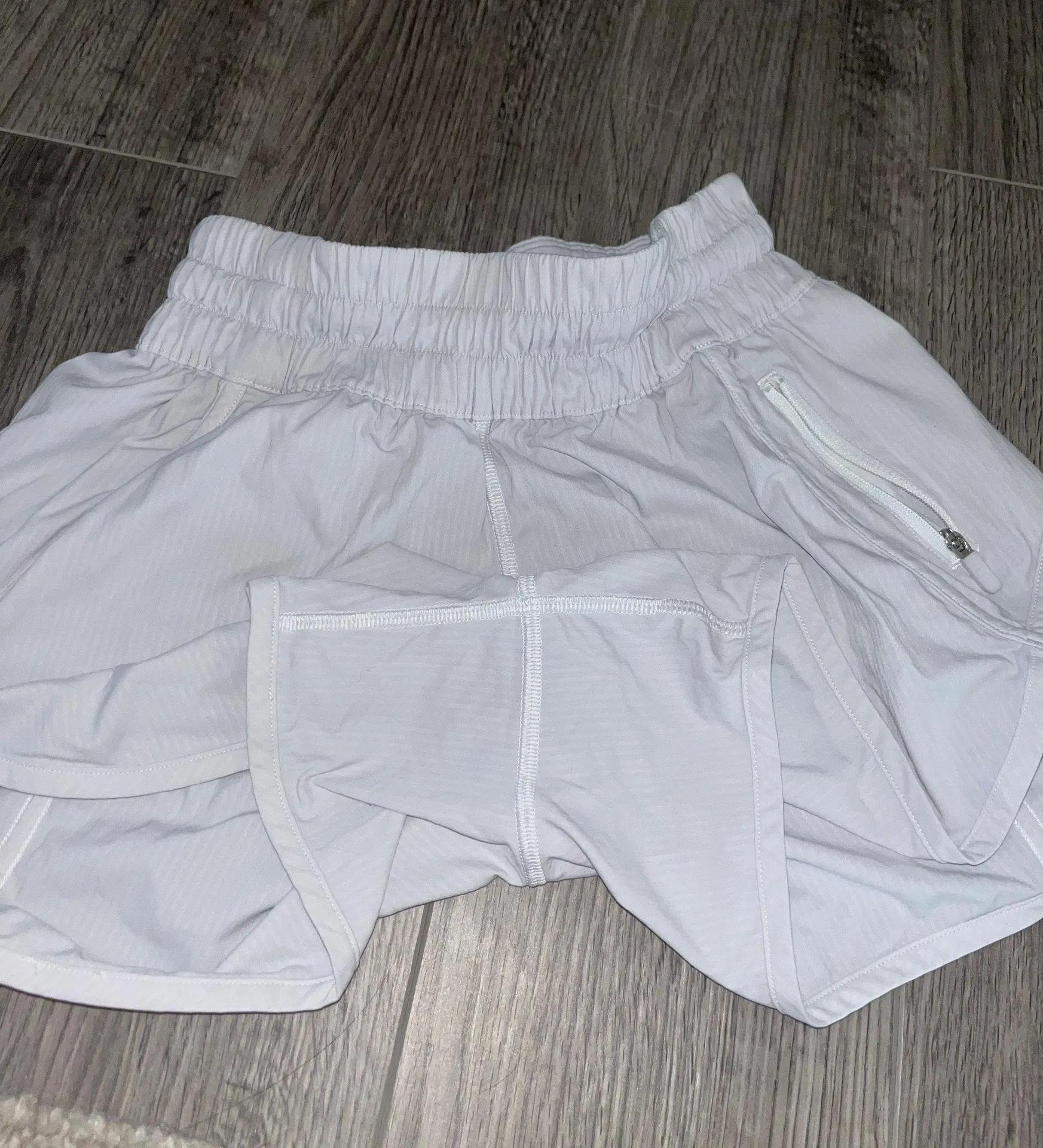 Lululemon Tracker Shorts - Image 3