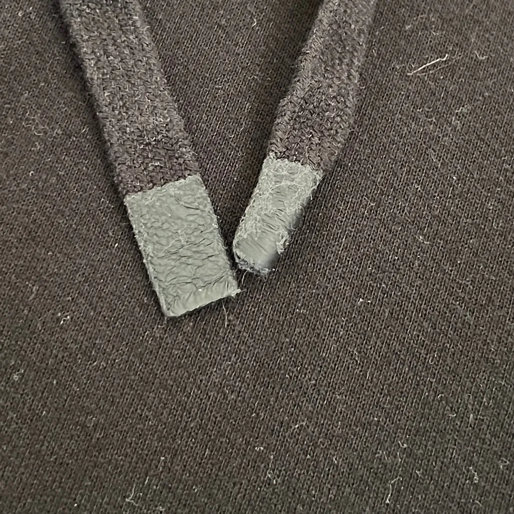 ALO Yoga Black Pullover Hoodie - Image 9