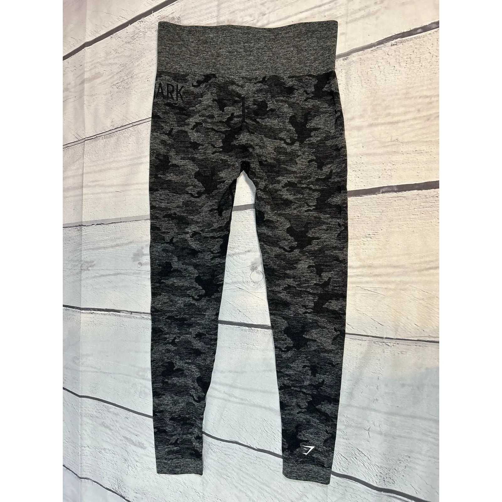 Gymshark Leggings Medium Gray Black Camo Seamless High Waist Yoga Activewear - Image 3