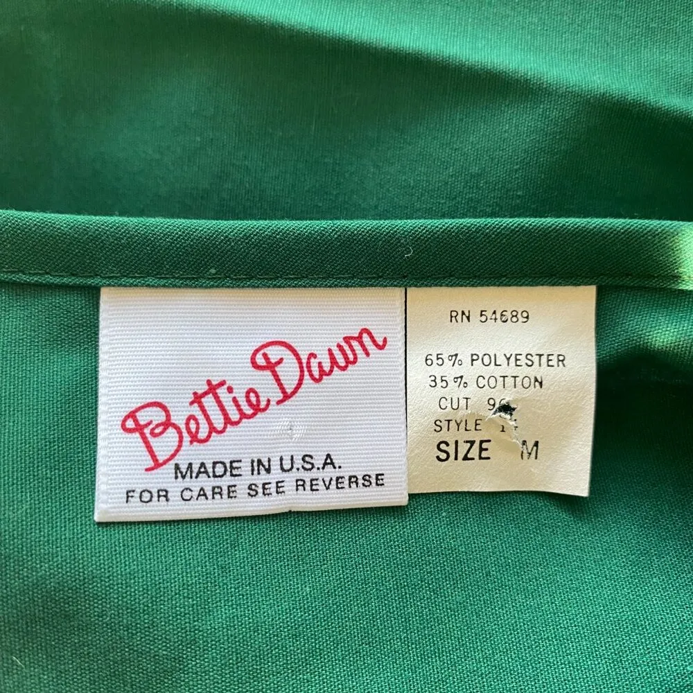 Bettie Dawn solid green short sleeve v-neck pullover scrub top with pockets M - Image 7