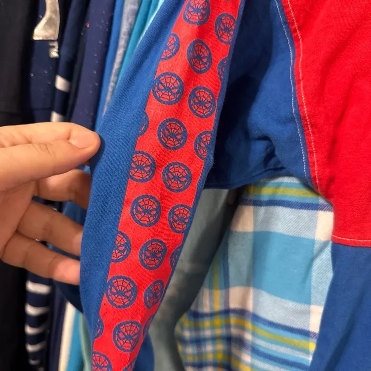 Disney Universal studios  marvel Spider-Man spirit jersey L - Image 3