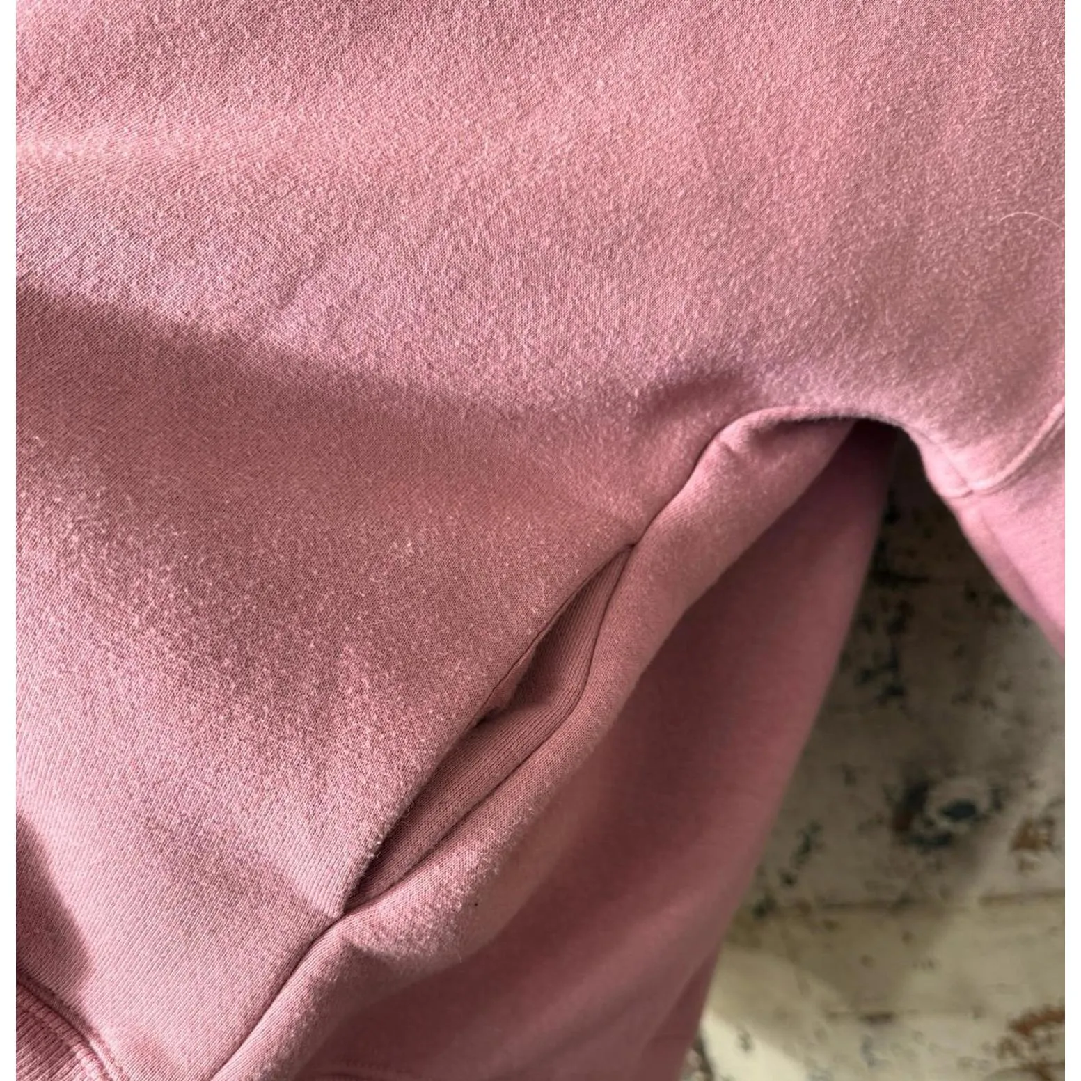 Mod Ref MockNeck Pink Sweatshirt with pockets, size Medium - Image 2