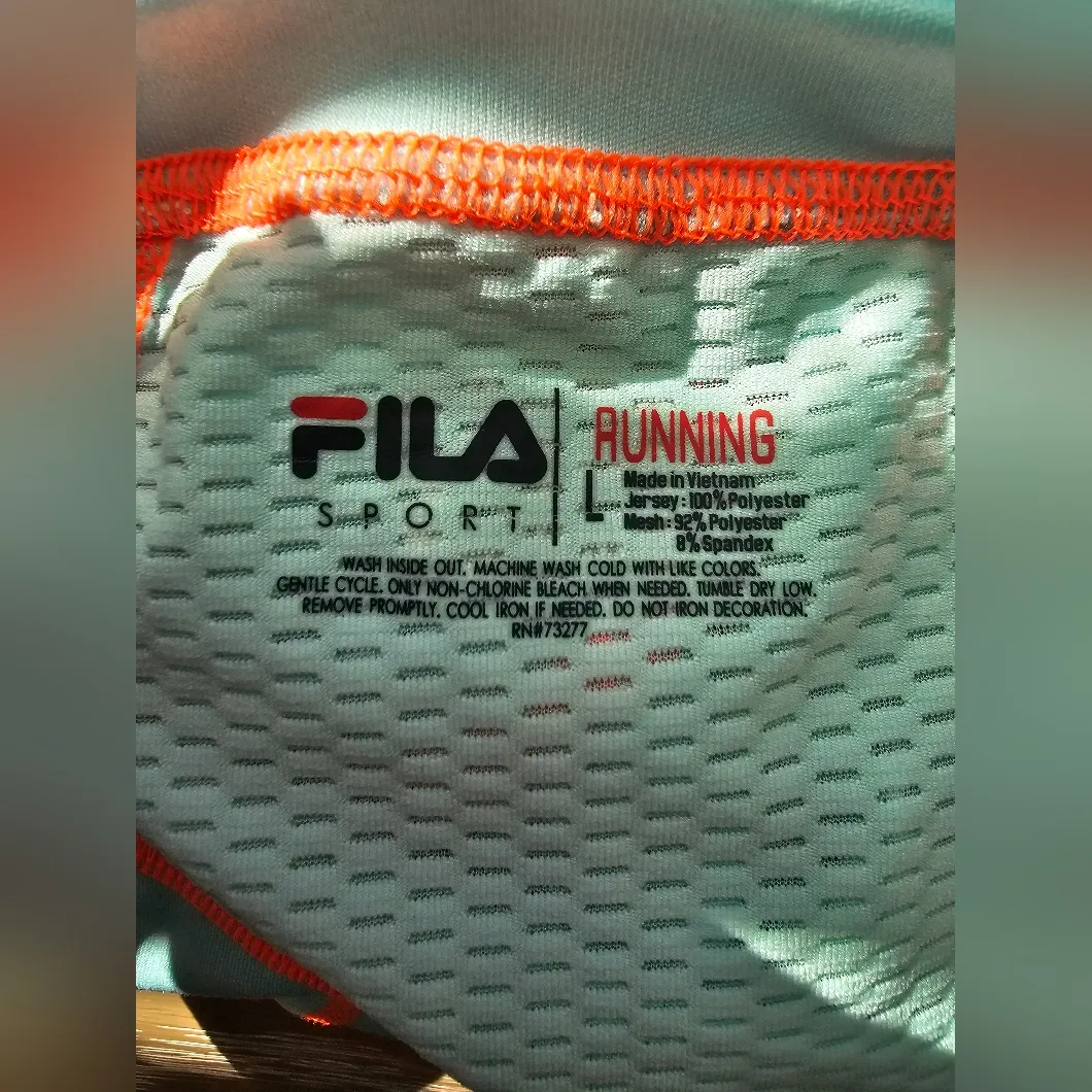 Fila Aqua and Coral Short Sleeve Running Tee Size Large - Image 4
