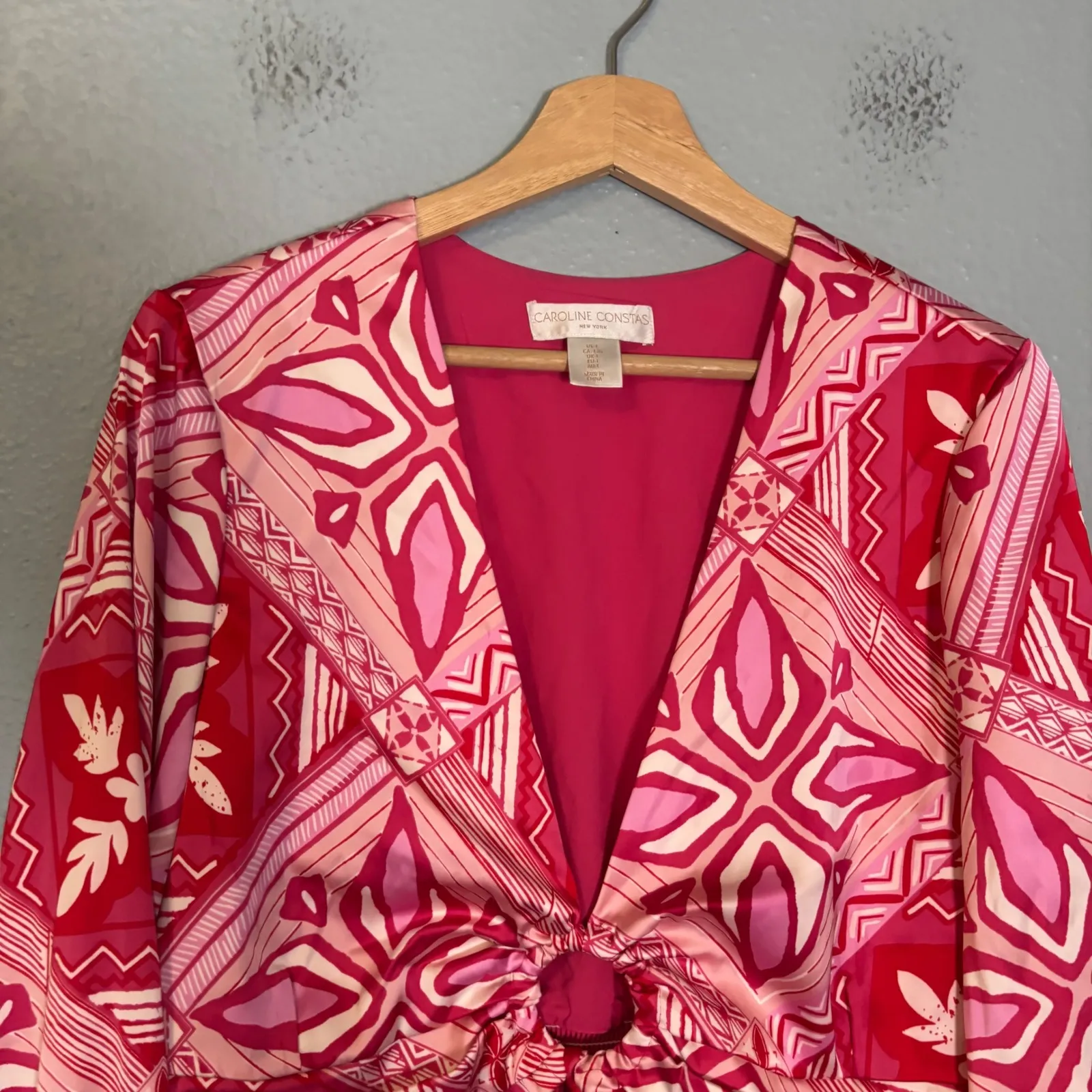 Caroline Constas Pink Tribal Print V Neck Ring Detail Crop Top Long Sleeve Large - Image 4