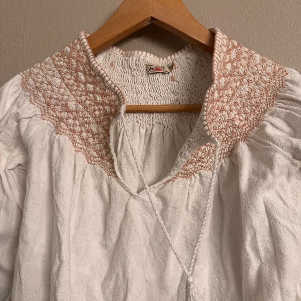 FAHERTY Laura‎ Smocked Peasant Top - Image 5