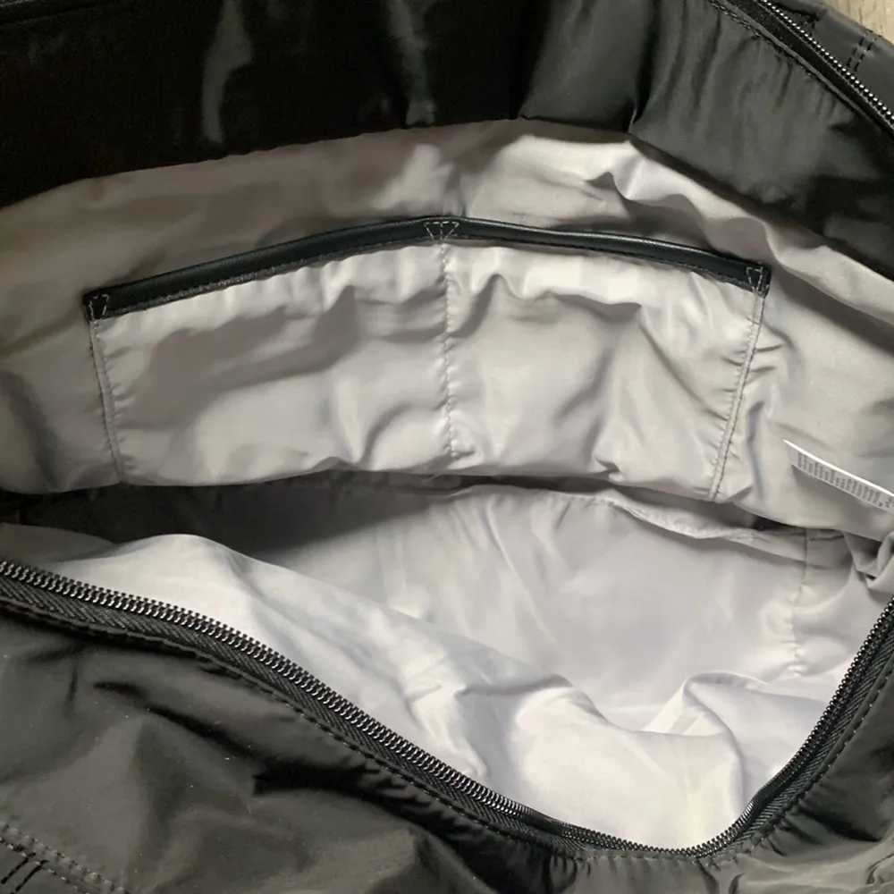 Amazon puffer quilted zip top tote - Image 4