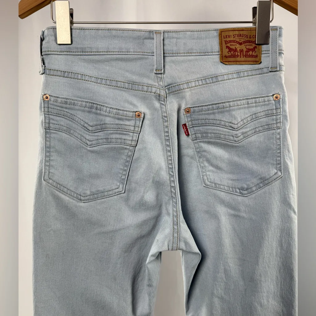 Levi's 726‎ High Rise Flare Split Hem Jeans in Light Blue Size 29 - Image 10
