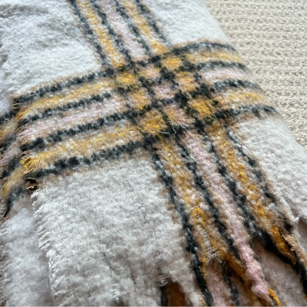 Steve Madden Plaid Fringe Trim Blanket Scarf - Image 9