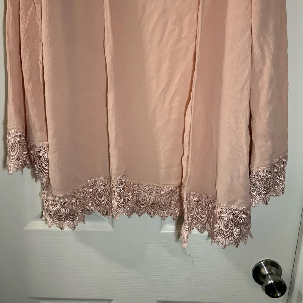 Forever 21  Peach/Pink Open Front Lace Crochet Trim Kimono Small - Image 5