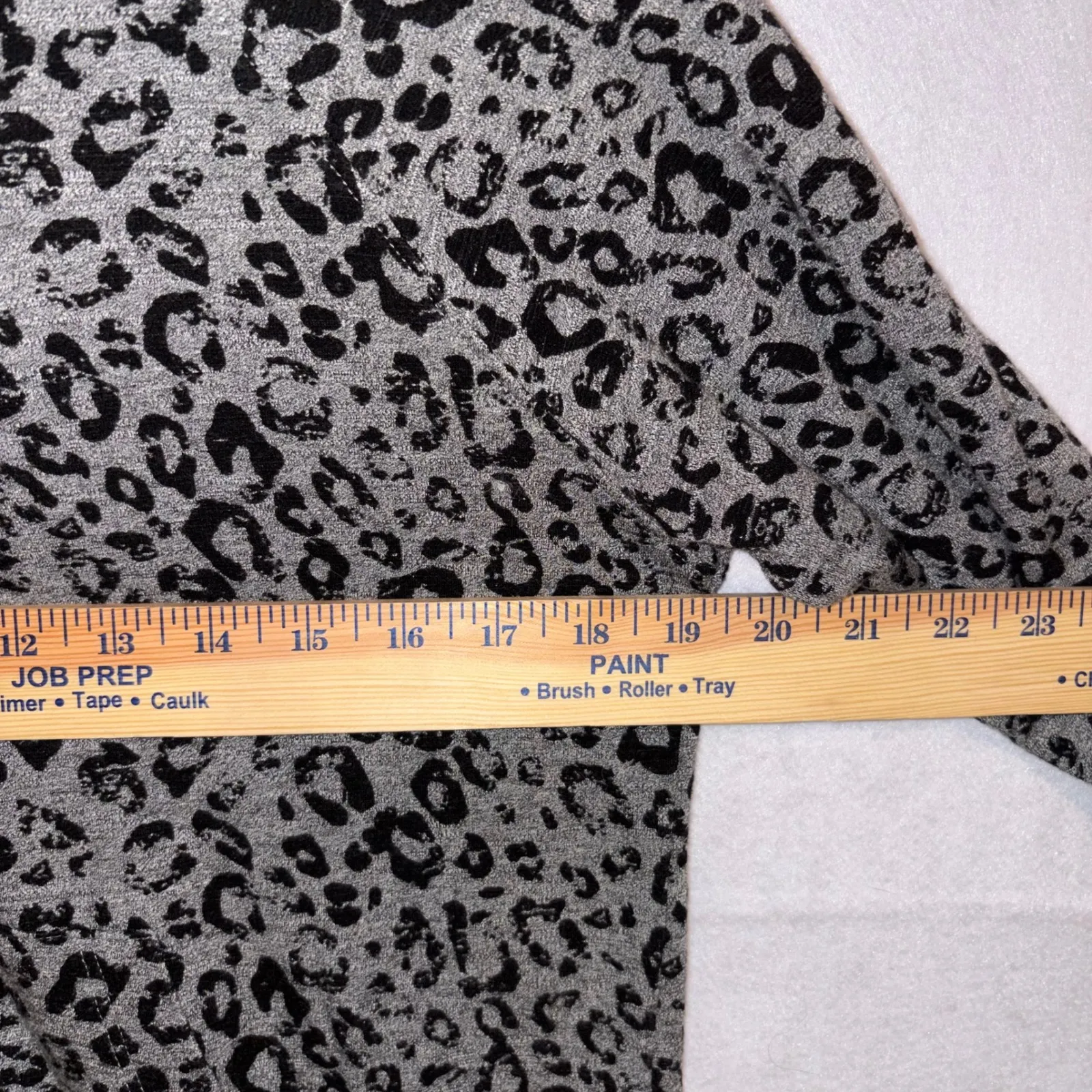 SUNDRY Leopard Print Zip Up Hoodie Gray Women's Size 0 (XS) - Image 9