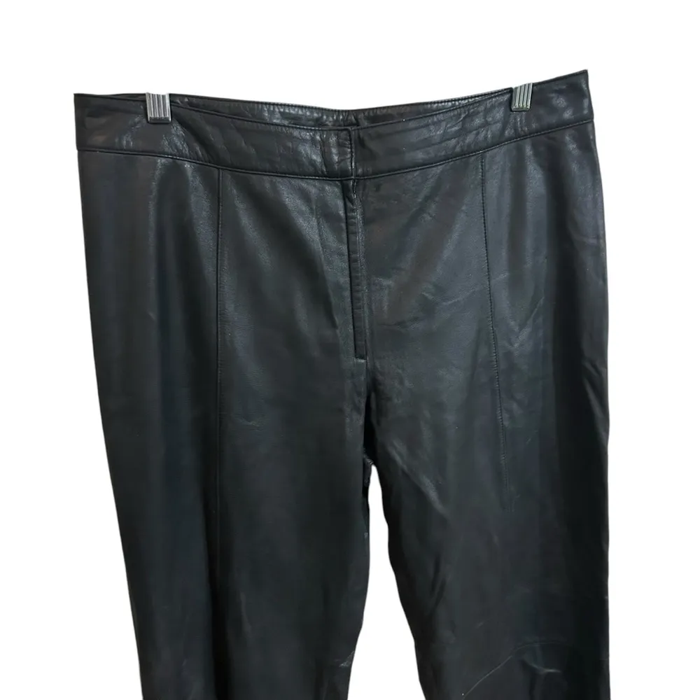 Danier Black Wide Leg Zipper Hem Detail Size 12 100% Genuine Leather Pants. - Image 3