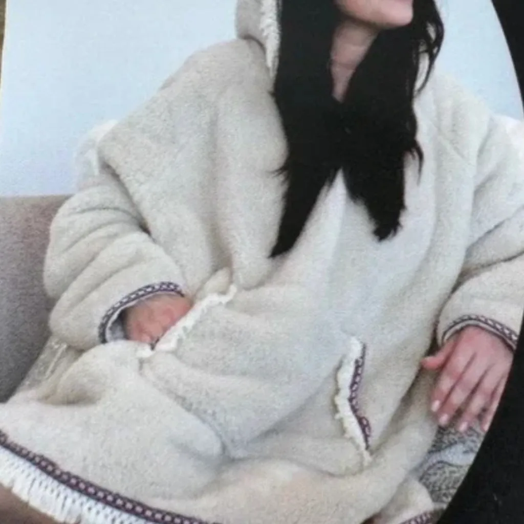 THROWZY by Marlo Lorenz is a Cozy Beige Hooded Snuggly Size undefined - Image 2