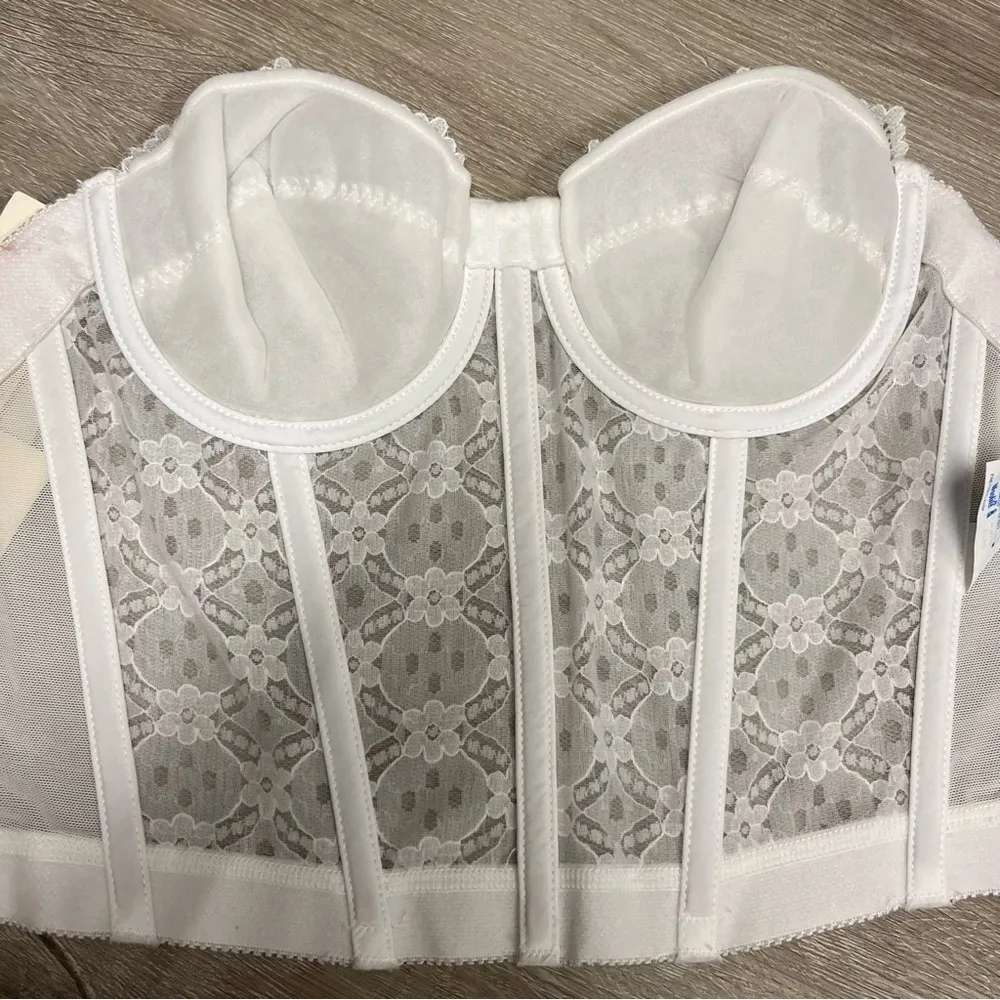 vintage white lace corset by gelmart size 32B Y2K/2000s era new with tags - Image 6