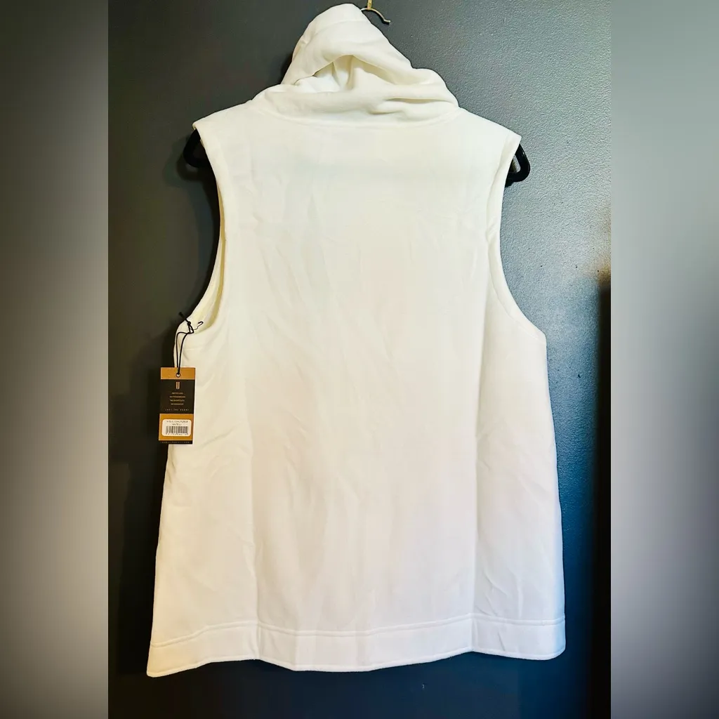 NWT NOBULL Women’s Sleeveless Polartec Cowl Fleece Hoodie - Large - White - Image 4