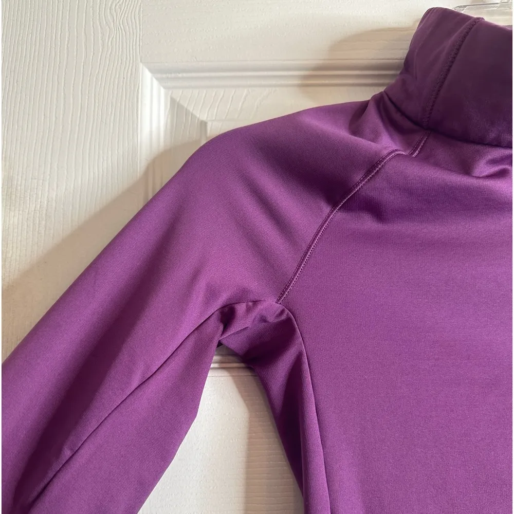 Under Armor Pullover with Tall Collar and Thumb Holes! Size XS - Image 4