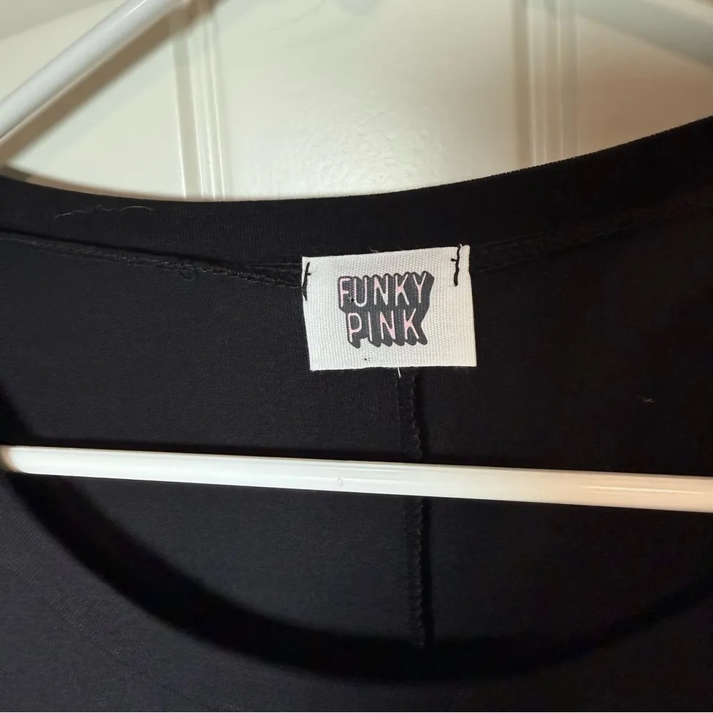 Black Graphic Semi - Image 2