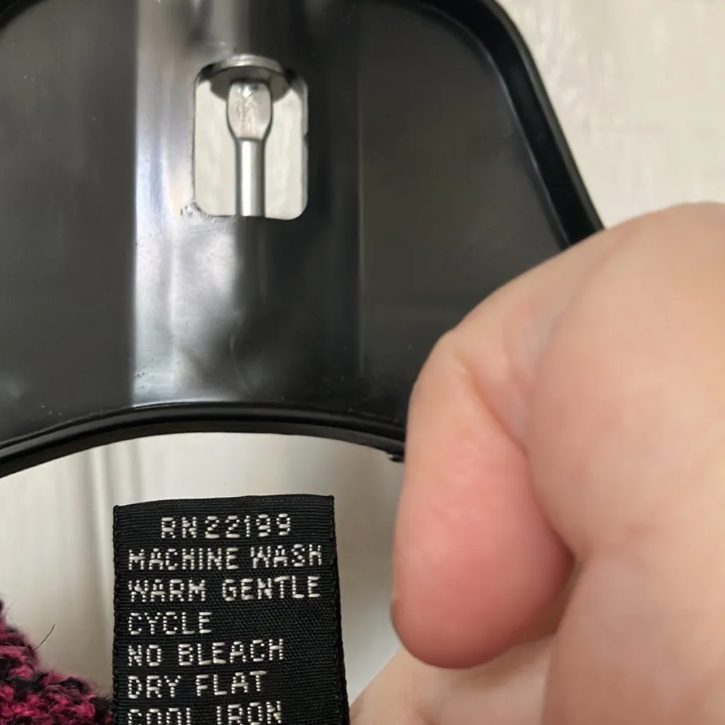 FINAL MARKDOWN Heavier weight space dyed sweater small - Image 5