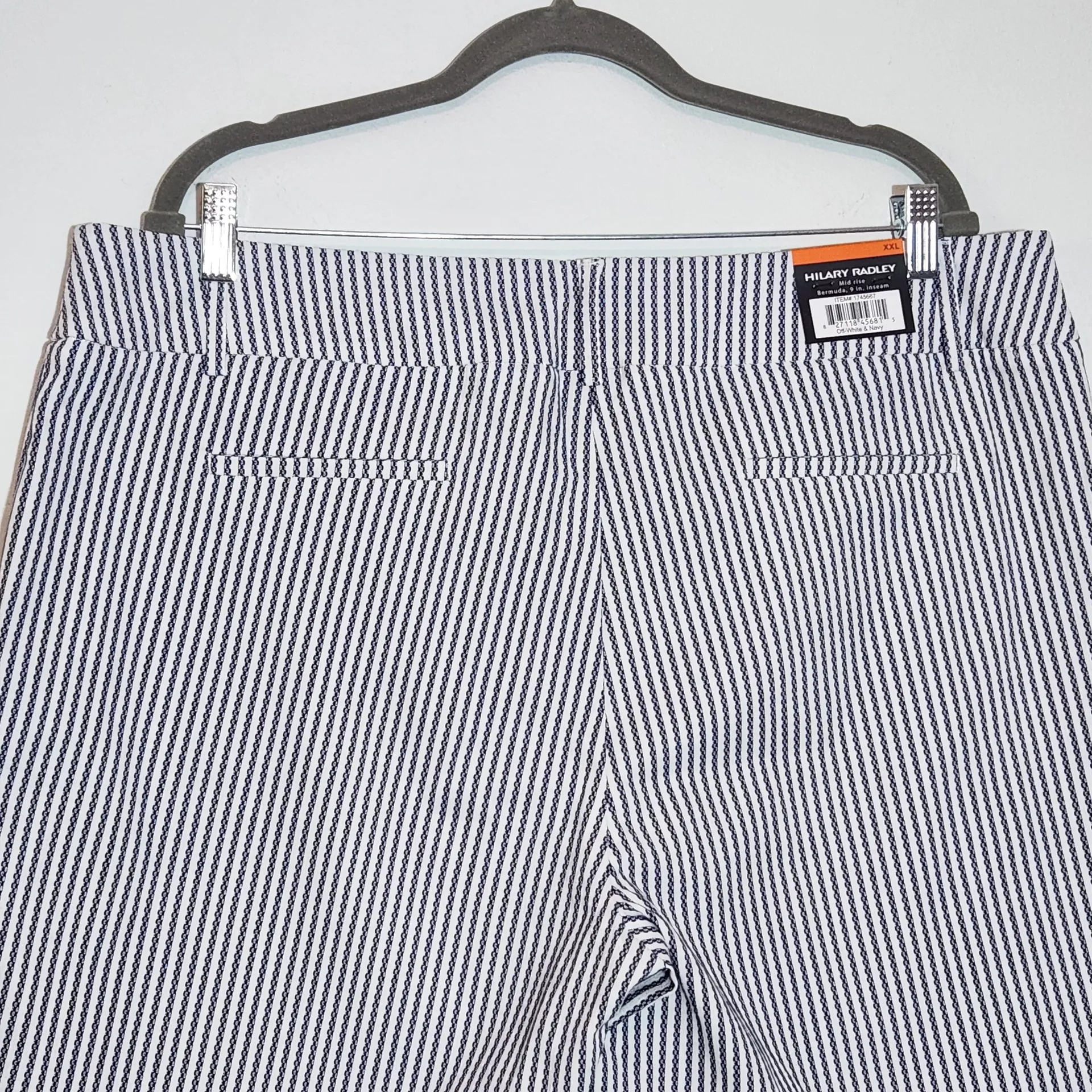 Hilary Radley Navy and White Striped Bermuda Shorts NWT Size XXL Pull-on Shorts - Image 5
